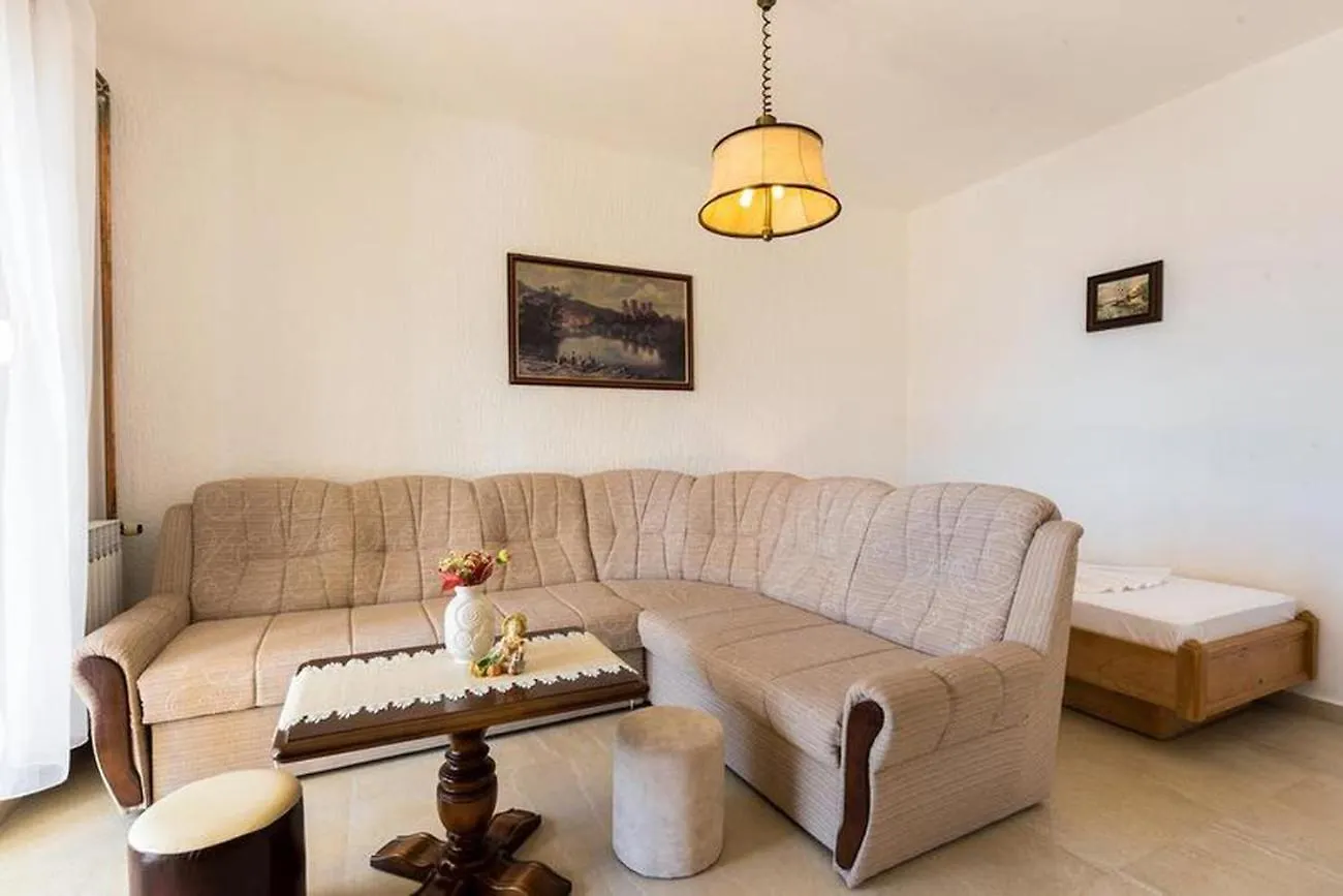 Apartment La Dostana 2 Dramalj Croatia